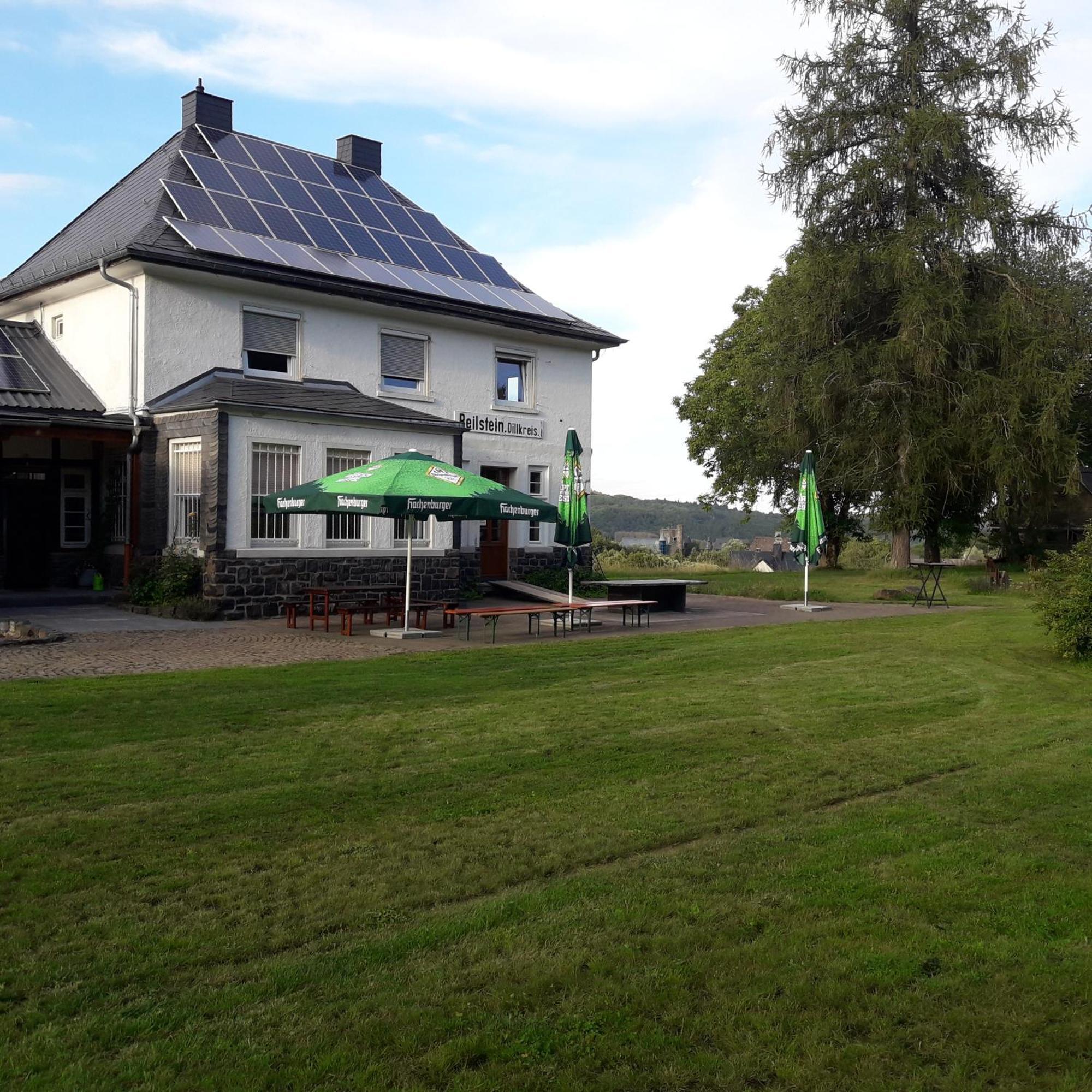 Kleines Bahnhofshotel Greifenstein Eksteriør bilde